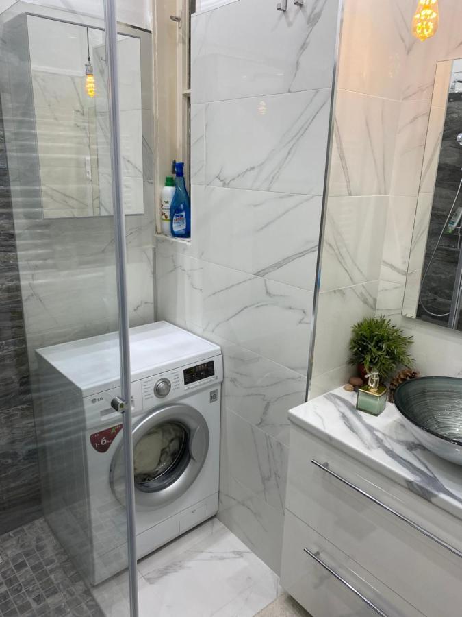 Lonyay Street Apartment Budapest Luaran gambar
